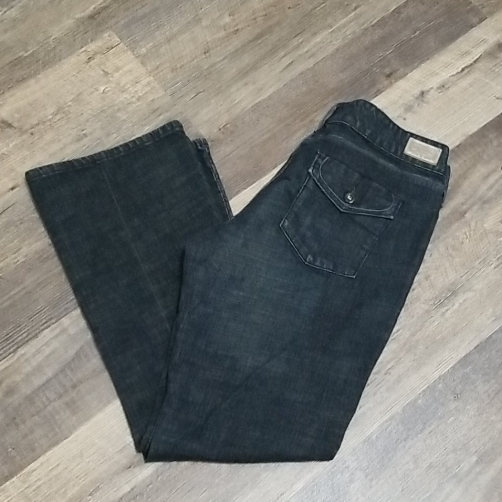 LEVIS STRAUSS LOW RISE BOOTCUT JEANS inseam 30"